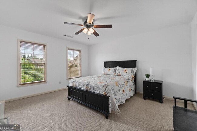 Building Photo - 8275 Majors Ridge Way