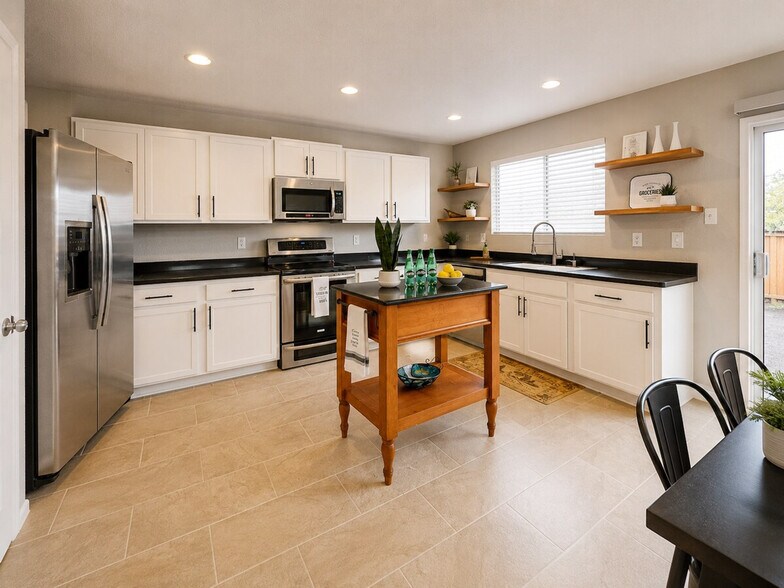 Building Photo - 7834 Cabello Canyon-SI ID1607395P