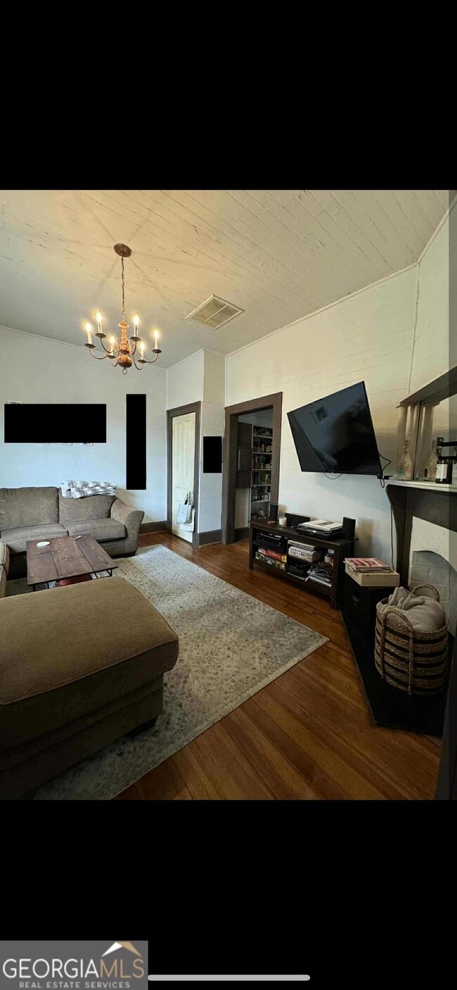 Building Photo - 834 Fulton Terrace SE