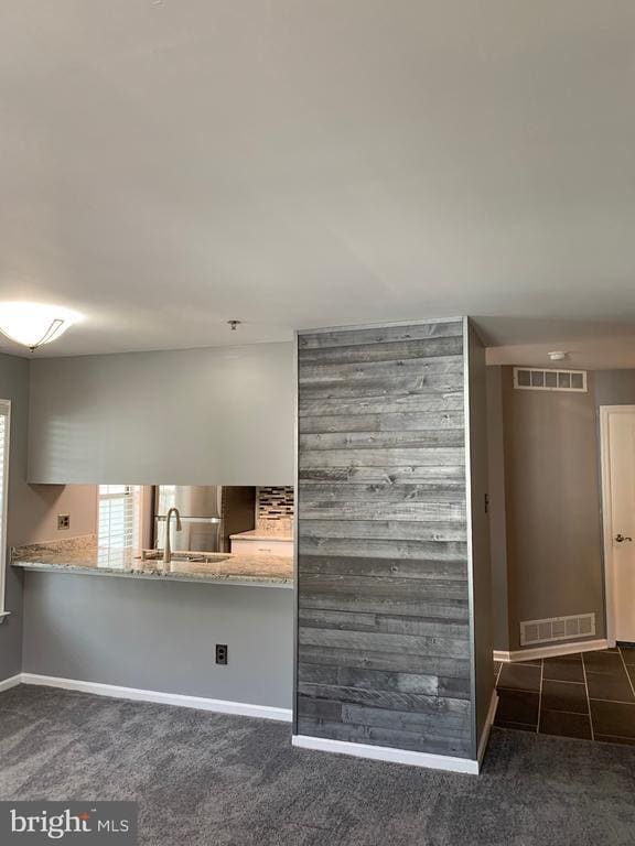 Building Photo - 809 Willings Way