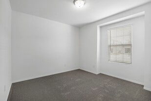 Building Photo - 4541 Benham Dr
