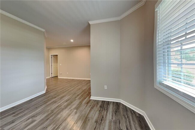 Building Photo - 159 Teramont Ct