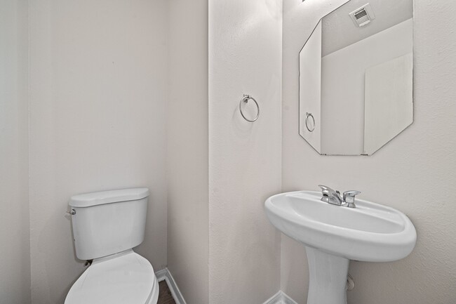 Building Photo - 21115 Hidden Bridle Ct