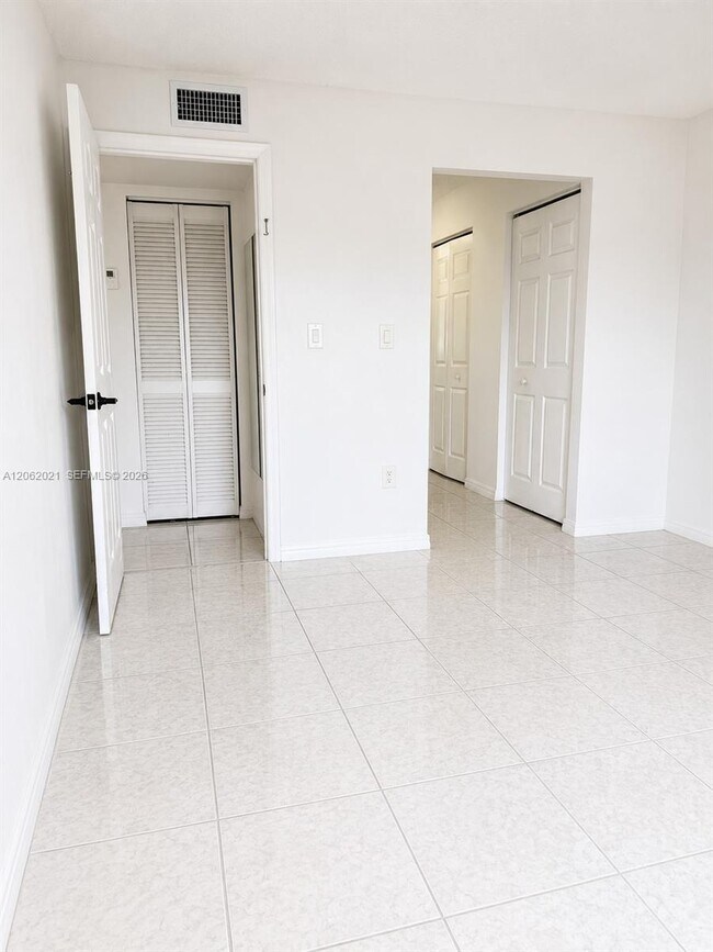 Building Photo - 6095 W 18th Ave