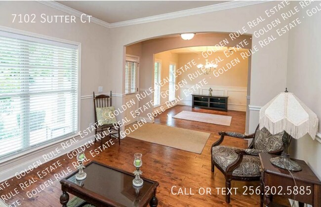 Building Photo - 7102 Sutter Ct