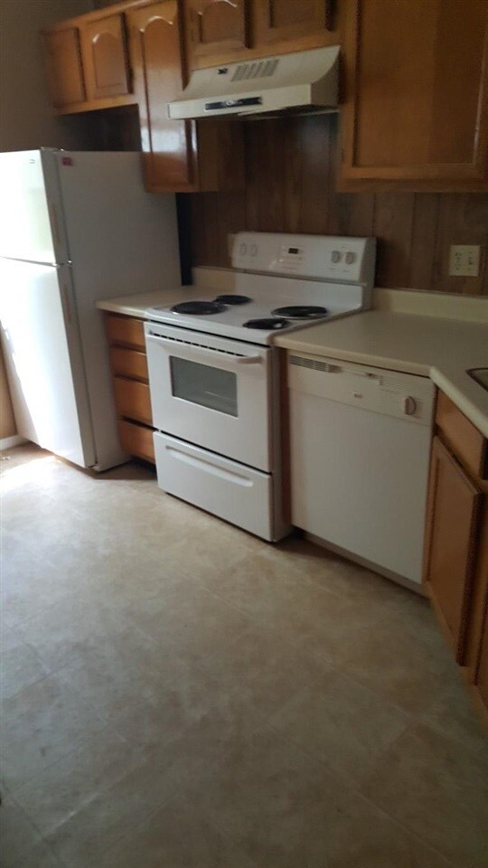 Building Photo - 210 SW 17th St