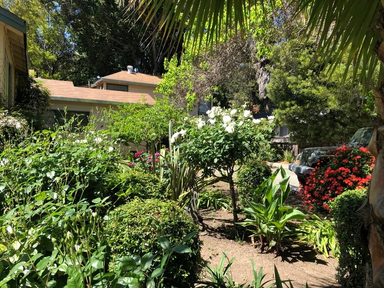 Building Photo - 507 Addison Ave