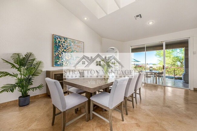 Building Photo - 15848 E Brodiea Dr