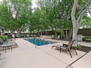 Building Photo - 4605 Cedar Springs Rd