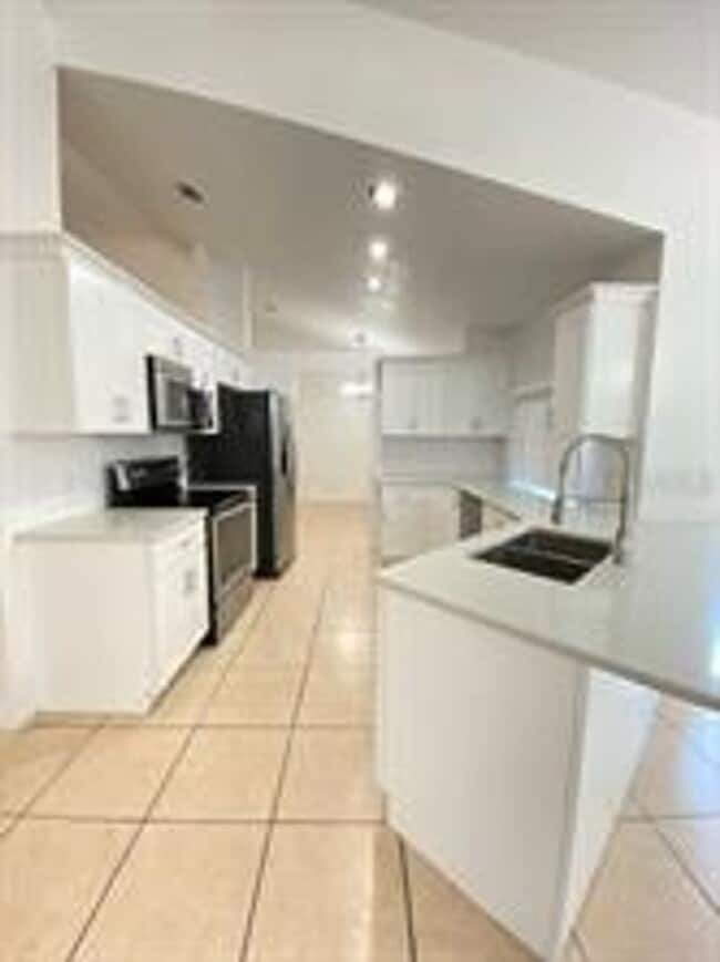 Building Photo - Available March 15, 2026