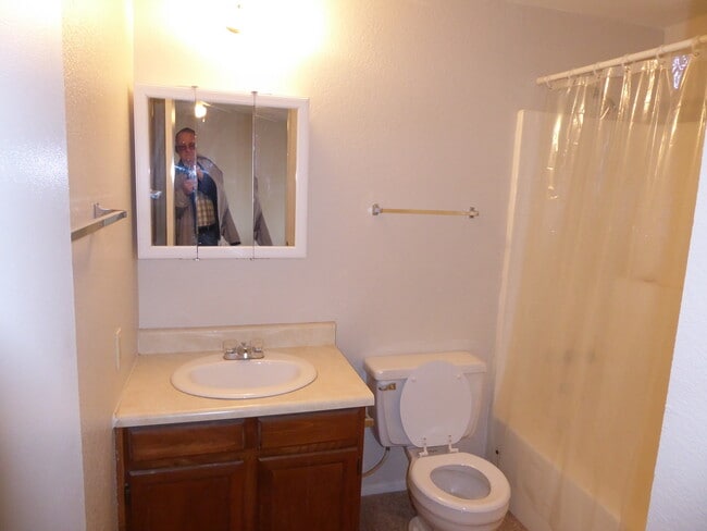 Building Photo - 5349 E Arbor Cir