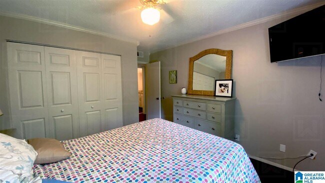 Building Photo - 110 Woodland Village