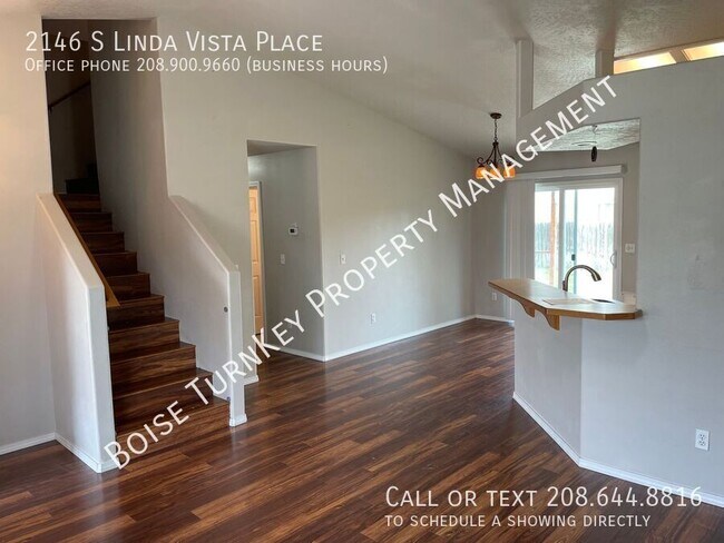 Building Photo - 2146 S Linda Vista Pl