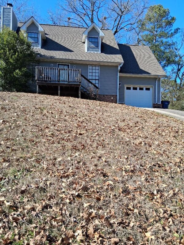 Building Photo - 1757 Tahiti Ln