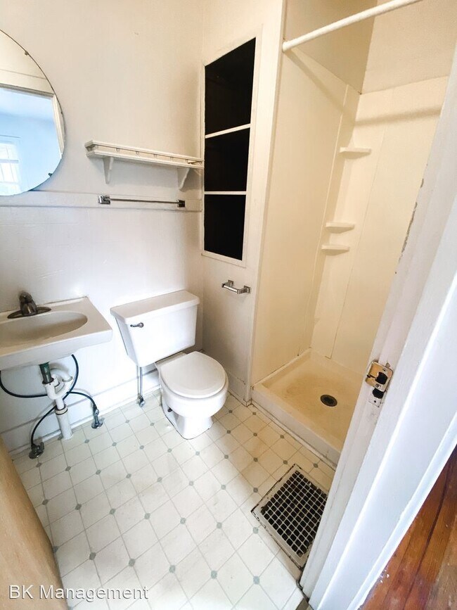 Building Photo - 1 br, 1 bath House - 258 Marstellar St