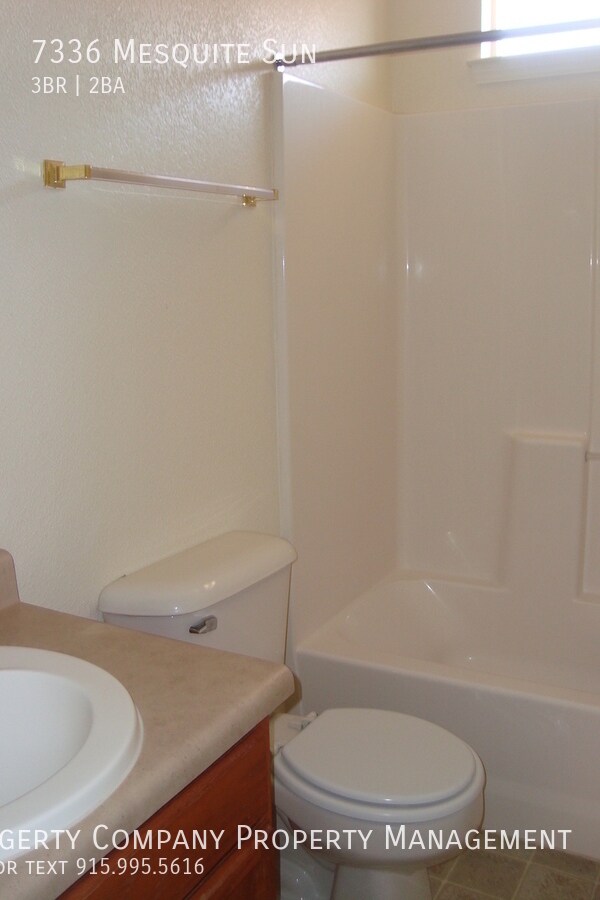 Building Photo - 7336 Mesquite Sun Ln