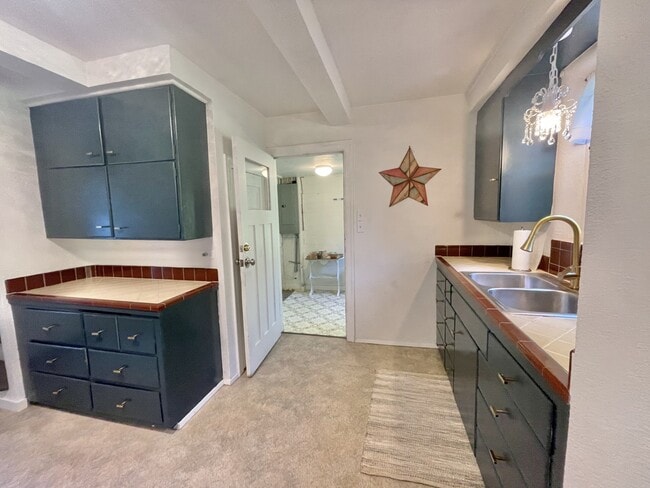 Building Photo - 7223 61st Ave SE