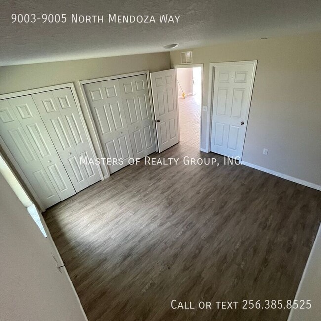 Building Photo - 9003-9005 North Mendoza Way-