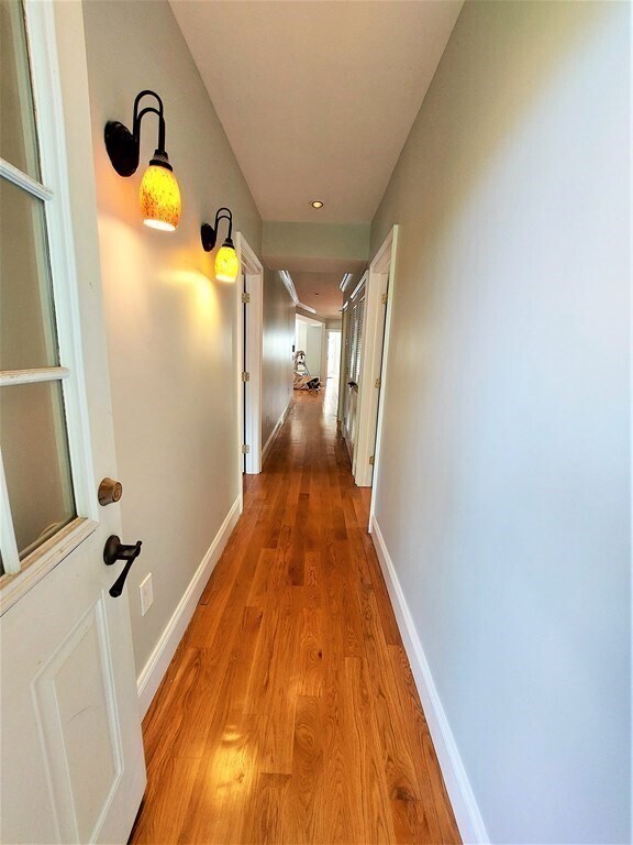 Building Photo - 55 Crawford St