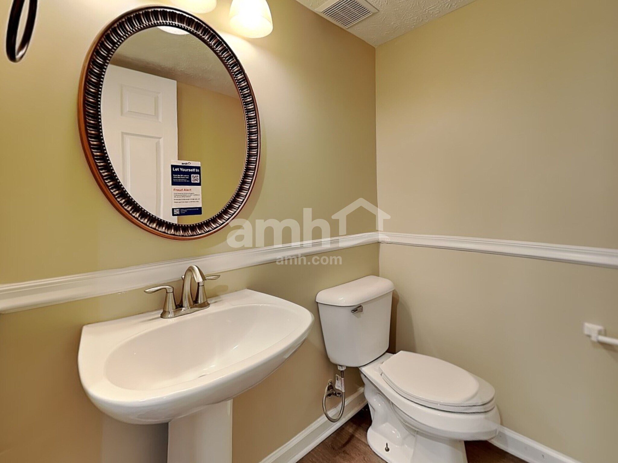 Building Photo - 530 Delaware Crossing