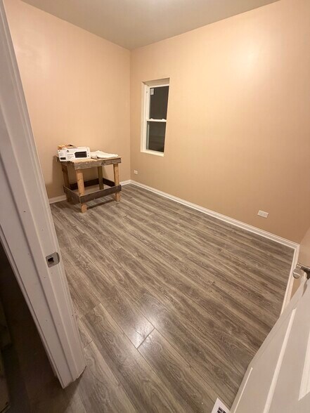 Building Photo - 6741 S Bishop St