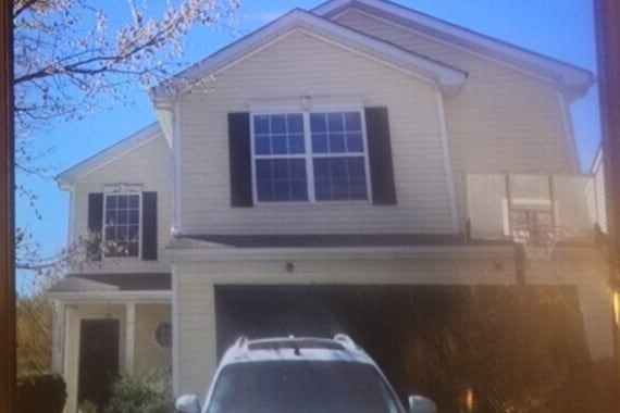 Building Photo - 2203 Brandybuck Ln