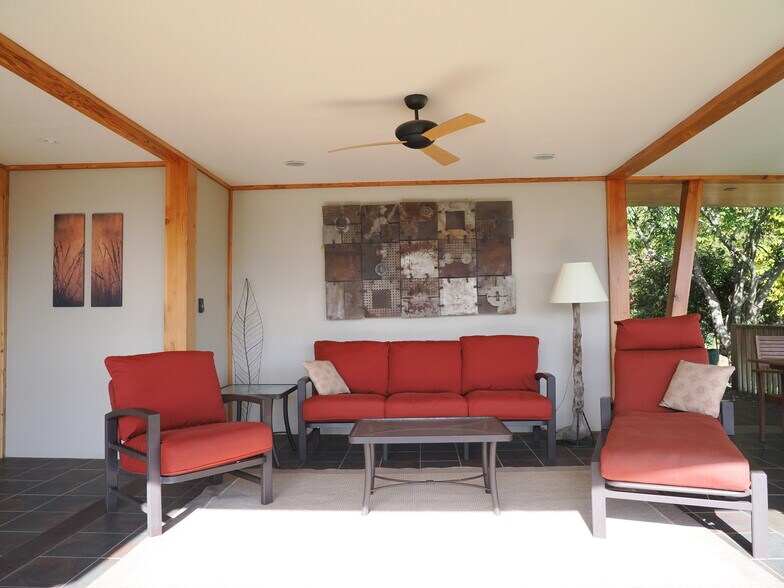 Building Photo - 100 Crab Apple Ln