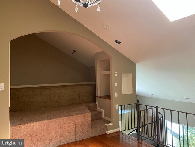 Building Photo - 18472 Bishopstone Ct