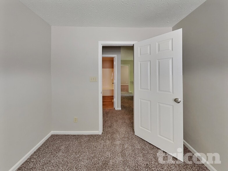 Building Photo - 1809 Woodstream Ct