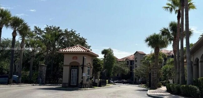 Building Photo - 1301 Tuscan Terrace