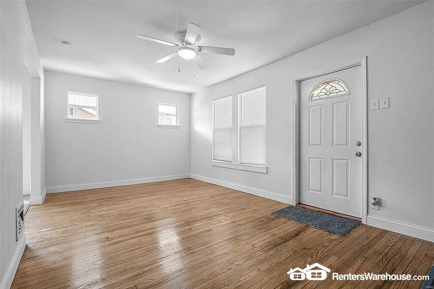 Building Photo - 2946 Hilleman Ave