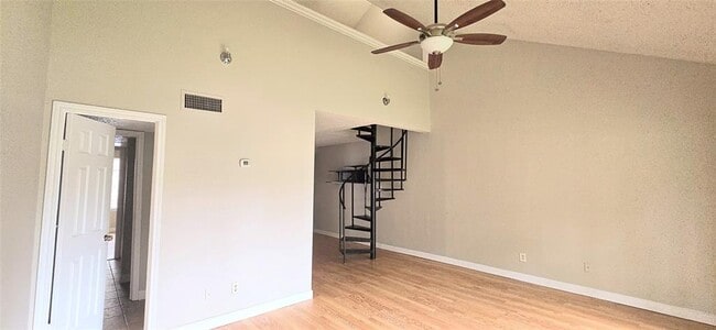 Building Photo - 12900 Walden Rd