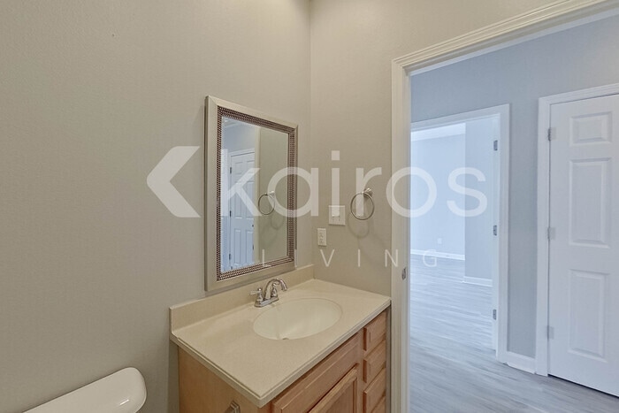 Building Photo - 10101 W 20th St