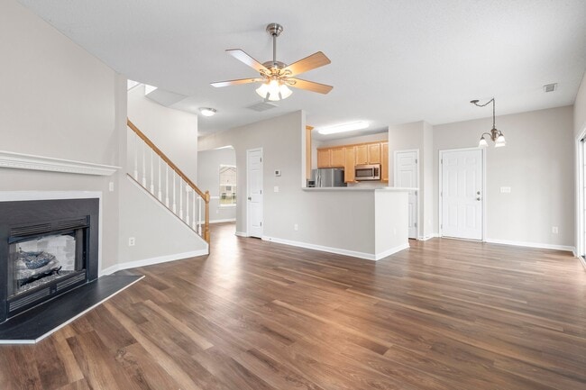 Building Photo - 3212 Sawyers Mill Dr