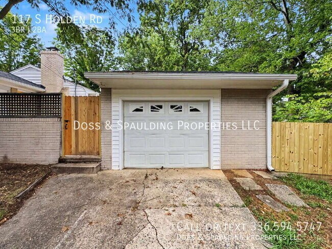 Building Photo - 117 S Holden Rd