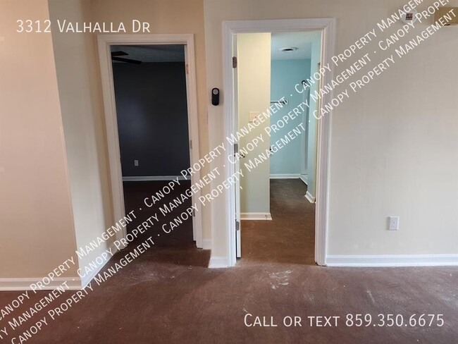 Building Photo - 3312 Valhalla Dr