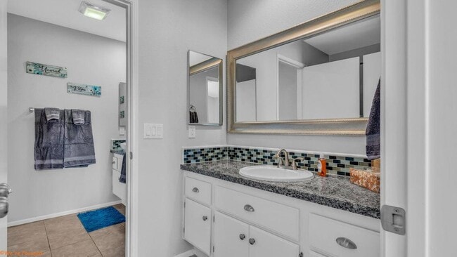 Building Photo - 49780 Jade Way
