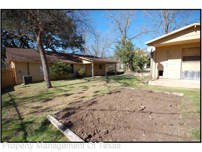 Building Photo - 3 br, 2 bath House - 4617 Banister Lane