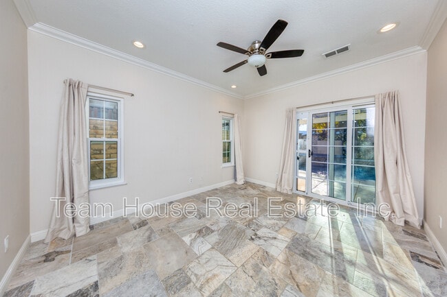 Building Photo - 22324 Circle J Ranch Rd