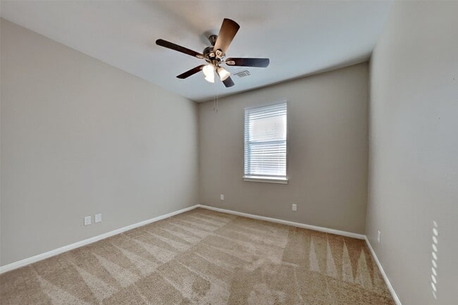 Building Photo - 7002 Winter Blossom Dr