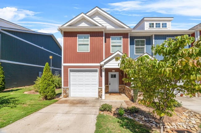 Building Photo - 3 Bed, 2.5 Bath - Lucky Penny - Furnished ...