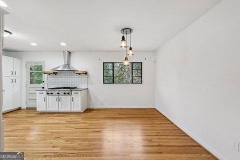 Building Photo - 2562 Farley St