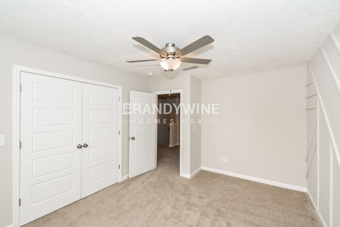 Building Photo - 3218 Clemons Cir