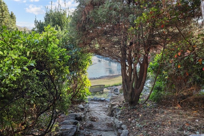 Building Photo - 63 Seaview Ave