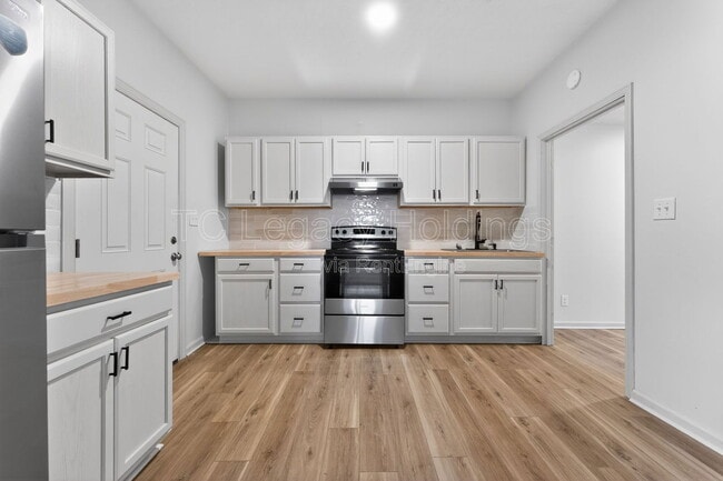 Building Photo - 127 Haymond Hwy