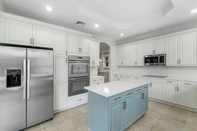 Building Photo - 6641 Conch Ct