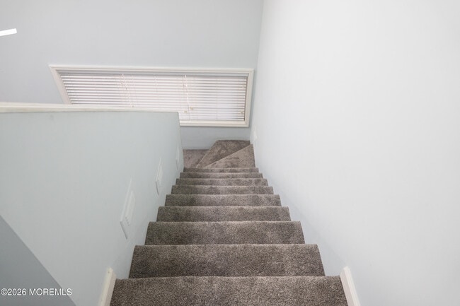 Building Photo - 480 Staffa St