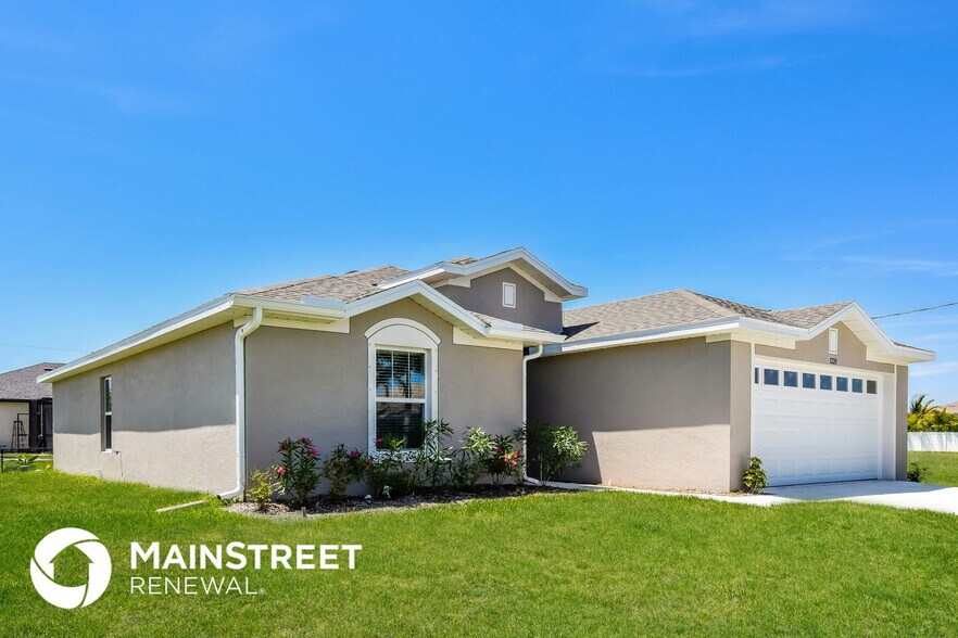 Building Photo - 1220 NW 36th Pl