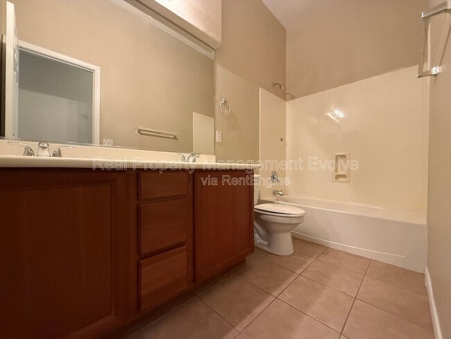 Building Photo - 16825 S 30th Ave