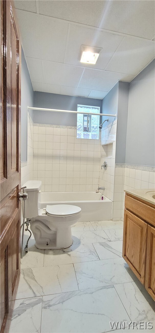 Building Photo - 79 Walden Ave